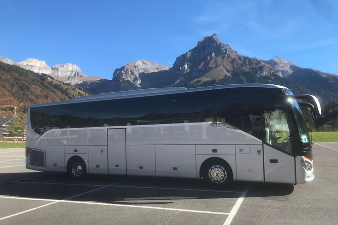 Mt Titlis Glacier Paradise Tour from Zurich With Lucerne - Engelberg up to 3020 meters: the cable car moment that sets the tone