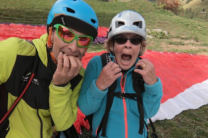 Mürren: Paragliding over the Lauterbrunnen Valley - Taking Off and Landing at Stechelberg: Fast, Smooth, and Not as Scary as You Fear