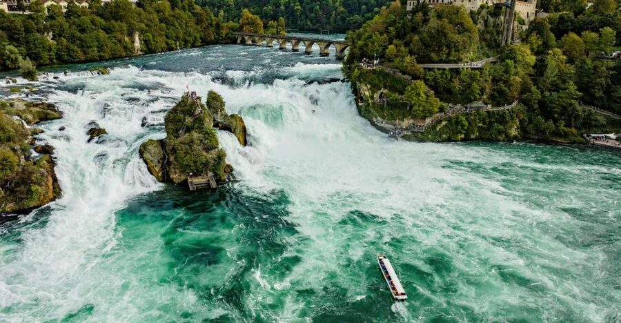 Neuhausen am Rheinfall: Rhine Falls Boat Tour - Why a 30-minute Rhine Falls Boat Ride Feels Like the Right Amount of Time