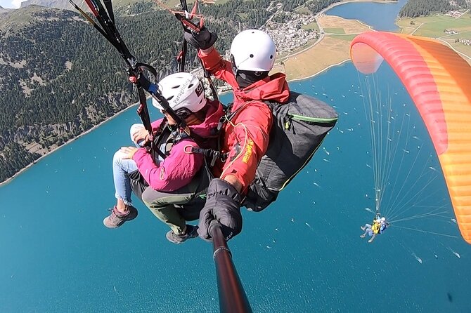 Paragliding Tandem Flights in Engadin - Entering Engadin airspace from Corvatsch
