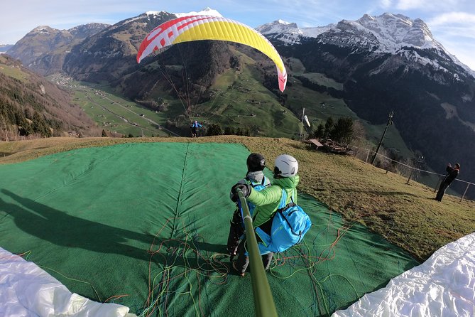 Paragliding Tandemflight Lucerne - Engelberg - The views you’re paying for, Lake Lucerne and Mt. Titlis included