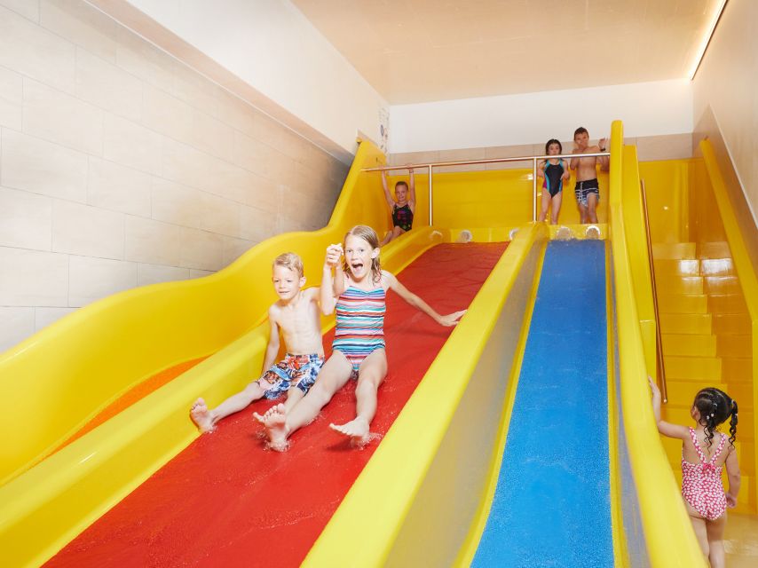Pfäffikon: Alpamare Water Park Entry Ticket - Bobsleigh rapids, wave pools, and the outdoor surf challenge