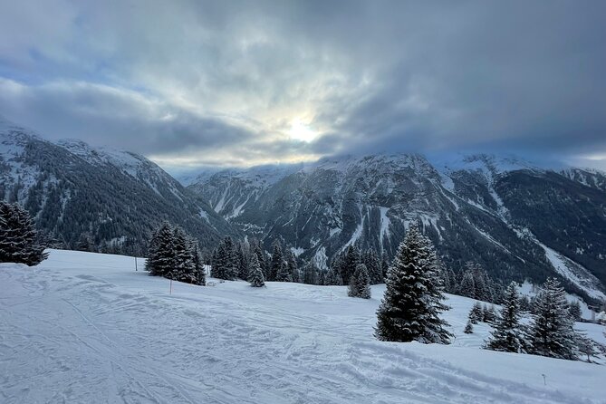 Premium Glacier Express Route Private Tour from Zurich - Oberalp Pass and Andermatt: going above 2,000 meters