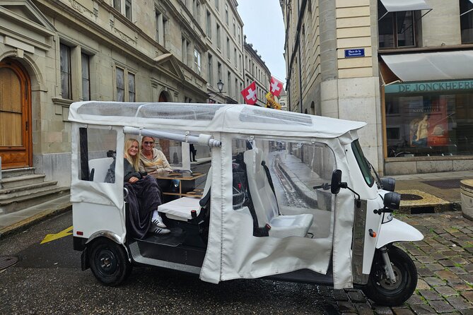 Private Chocolate Tour in Geneva by Tuk Tuk - Meeting point and pickup: finding the white Tuk Tuk fast
