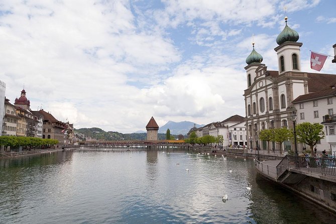 Private Classic Lucerne City Walk - Musegg Wall and Towers: the Medieval Climb with Alps Views