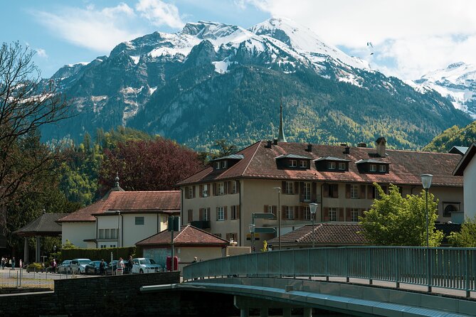 Private day trip from Zurich to Grindelwald, Interlaken and back - Interlaken: your second 2-hour stop for lakes and mountain views