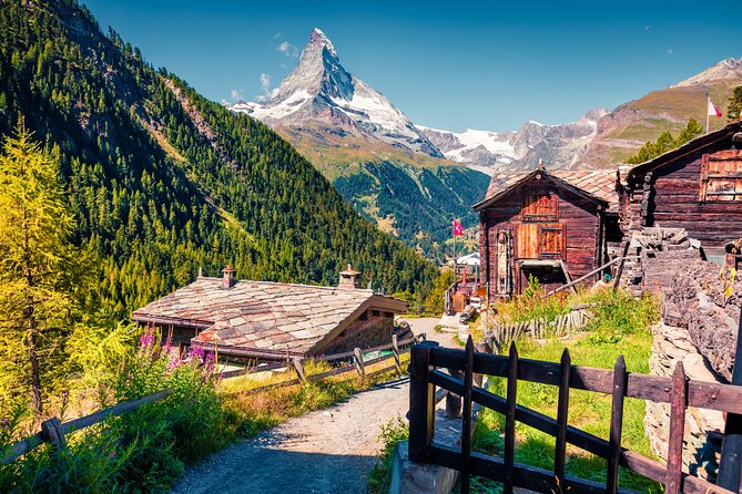 Private Mystic Zermatt Tour: Peaks, History & Culture - Stop 1: Pfarrkirche St. Mauritius, serenity first