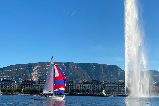 Private sailing cruise on Lake Geneva from Geneva - Starting at Quai de Cologny: getting on board without stress