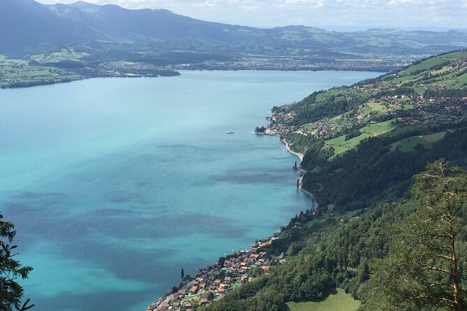 Private Sightseeing Boat Trip on Lake Thun, Interlaken - Merligen stop: a calmer shoreline moment