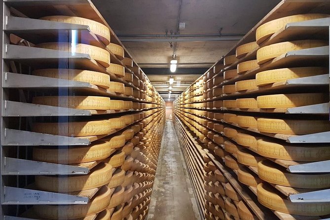 Private Swiss Cheese and Chocolate Tour from Interlaken - La Maison du Gruyère: Interactive Cheese Factory Time You Can Taste