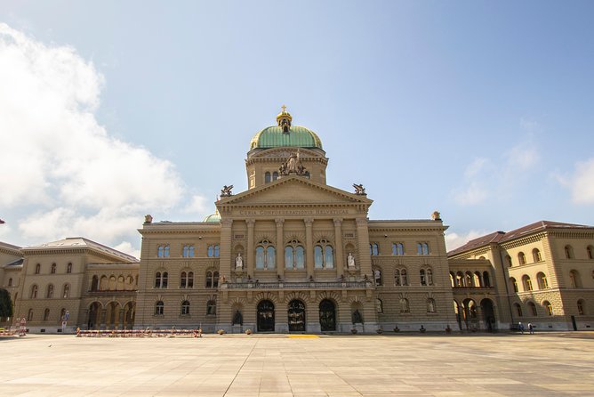 Private Tour of Bern in 60 minutes with a Local - What “local guide” really means in a private tour
