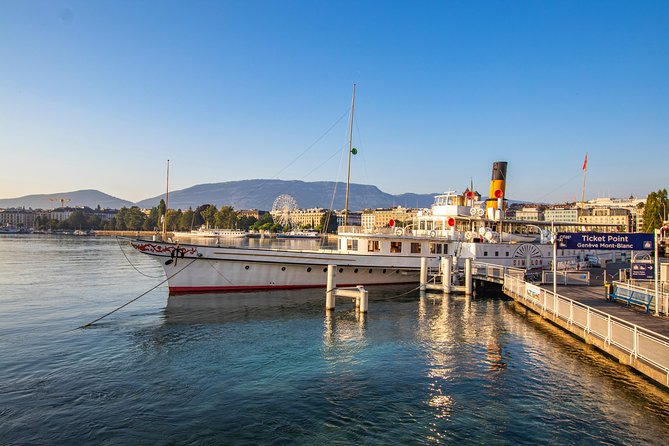 Private Tour of Geneva in 60 minutes with a Local - What You Get During the Walk: Local, Private Group, and Recommendations