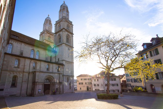 Private Tour of Zurich in 60 minutes with a Local - A one-hour Zurich reset with a local guide