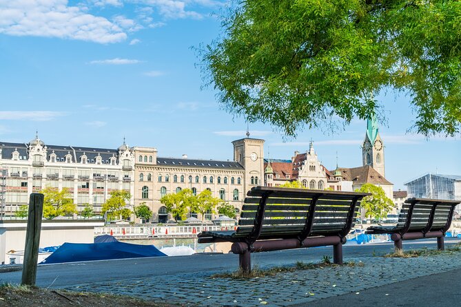 Private Tour of Zurich in 60 minutes with a Local - Crossing the Limmat: sacred architecture meets daily life