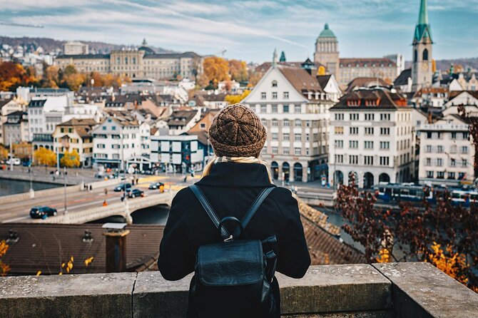 Private Tour of Zurich in 60 minutes with a Local - The guide experience: adapting pace, answering questions, and adding local stops