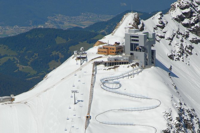 Private Tour to Glacier 3000 - High level experience -from Geneva - Peak Walk by Tissot, the suspended bridge moment