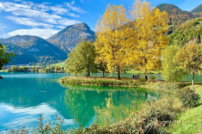 Private tour to the most breathtaking insider spots in Switzerland (1 day) - Glarus and UNESCO Sardona: walking behind the waterfall
