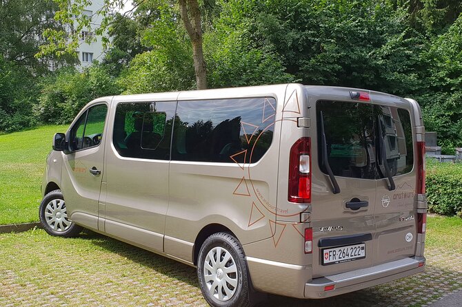 Private transfer from Lucerne to Zurich Airport - Comfort details that matter when you are airport-bound