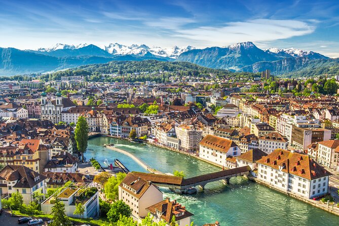 Private transfer from Zurich to Lucerne, English-speaking driver - Your English-speaking driver: communication without the pressure