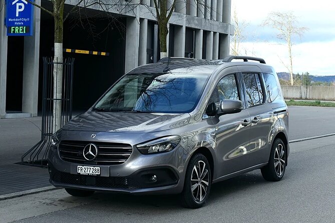 Private Transfer Service from Basel to Basel Airport - Getting Picked Up at the Airport, Without the Awkward Hunt