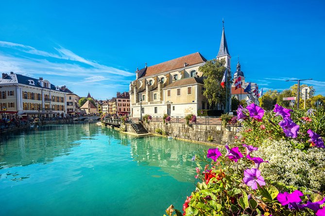 Private Trip from Geneva to Annecy in France - Starting Point: How Hôtel de Ville dAnnecy Sets the Tone
