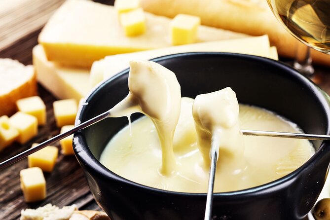 Private Trip from Geneva to Gruyeres: Cheese & Chocolate Tasting - Lunch on your own: simple strategy for a good meal