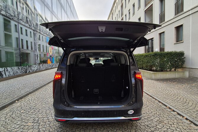 Private Zurich Airport Transport to your Ski Resort - Who This Transfer Fits Best