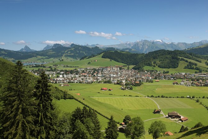 Rapperswil, Cheese, and Lindt Home of Chocolate from Zurich - Milchmanufaktur cheese show dairy, tasting, and take-home time