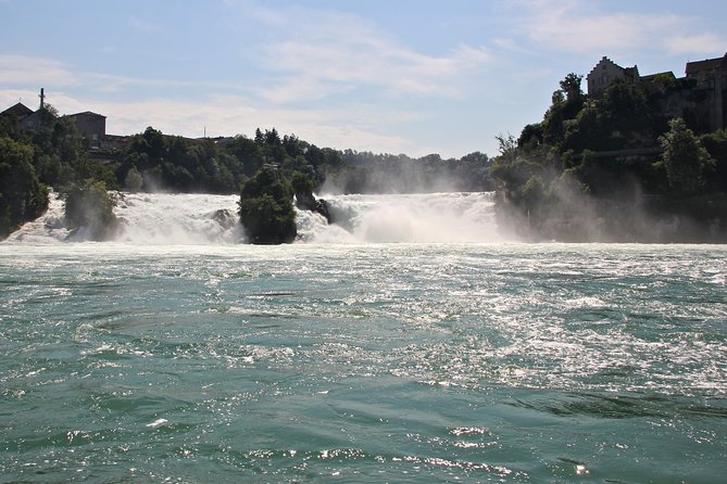 Rhine Falls Coach Tour incl. entry tickets from Zurich - Why the guide quality feels like part of the ticket price