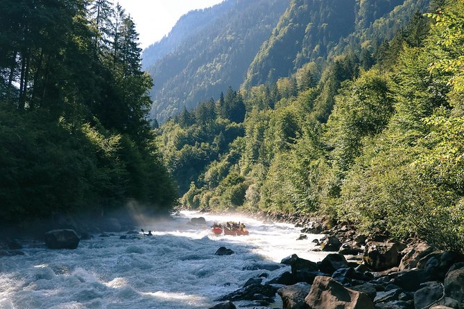 River Rafting Lütschine in Bernese Oberland - On the water: Class III-IV rapids through Interlaken valley
