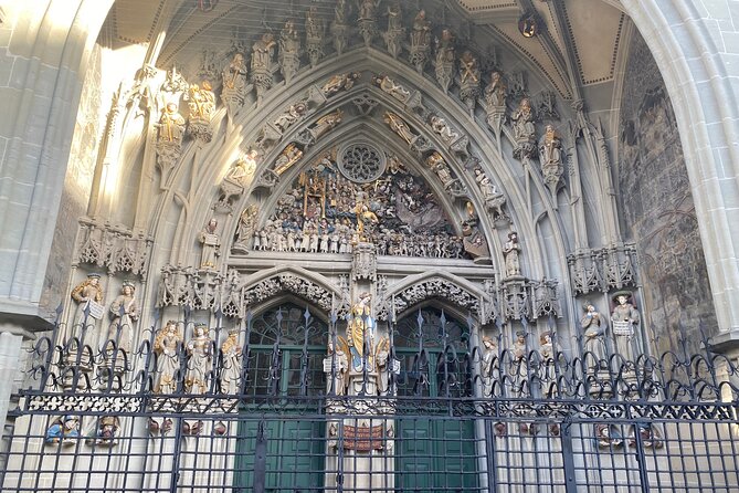 Self-Guided Audio City Tour in Bern - Berner Munster, stained glass, and the Gothic wow factor