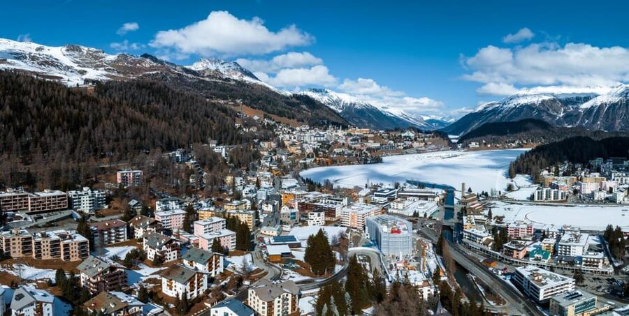 St. Moritz: Express Walk with a Local in 60 minutes - Key highlights worth planning for