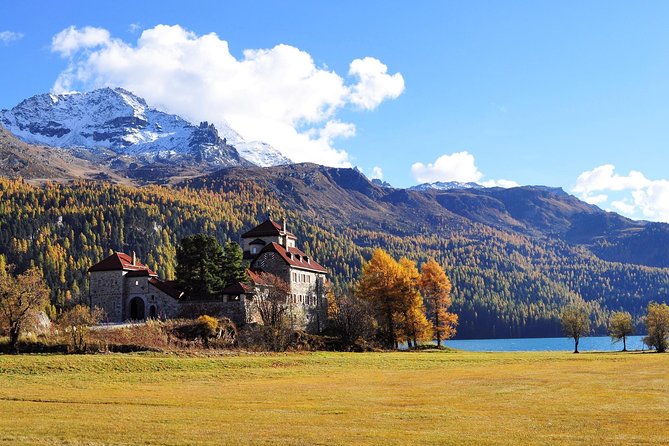 St. Moritz: Private Guided Town Highlights Walking Tour - Getting oriented at the start, St. Moritz Tourist Information Dorf