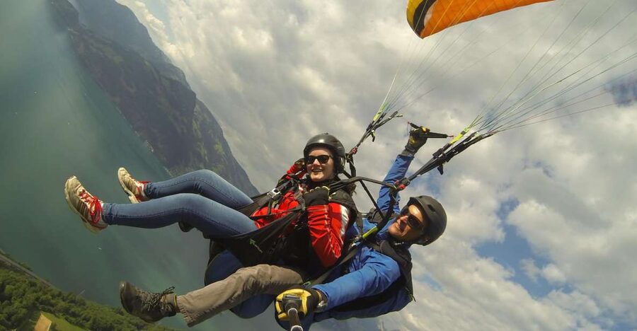Stans: Tandem Paragliding Experience - Getting to the Meeting Point: Lucerne or Stans