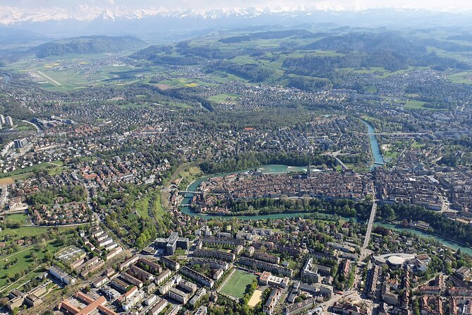 Swiss Capital city helicopter sightseeing tour - the ideal flight to see Berne - Overflight views toward Bernese Mittelland and Oberland