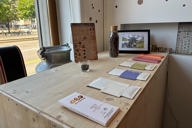 Swiss Chocolate Tasting Experience | Basel - The Heart of the Session: Six Grand Cru Chocolates by Cacao Origin