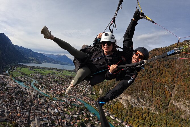 Tandem Paragliding in Interlaken - Getting there: Höheweg 43 and an English-friendly experience