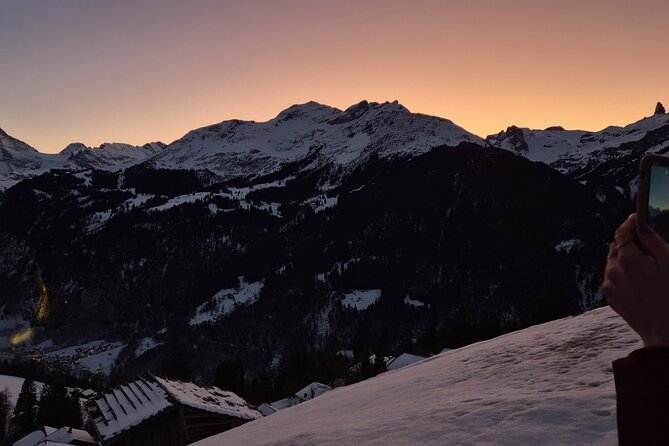 The best Sunset hike with Cheese Fondue - The Fondue Moment: What You Eat, and Why It Tastes Different Outside