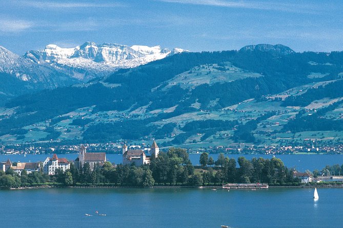 The Great Tour of Zurich by Bus and Boat - The Hohenstrasse drive to Rapperswil: the Alps view moment