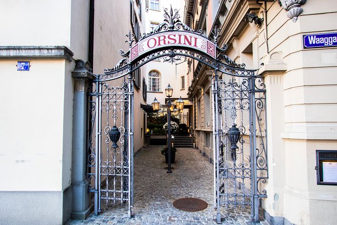 The Secret Doors of Zurich - The 2-hour plan, from Neumarkt 4 to Neumarkt 13
