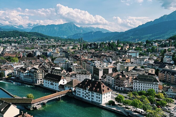 Ultimate Private Guided Lucerne Experience with Pick-up at Hotel - Chapel Bridge, Reuss River Views, and the Most Photo-Friendly Minutes