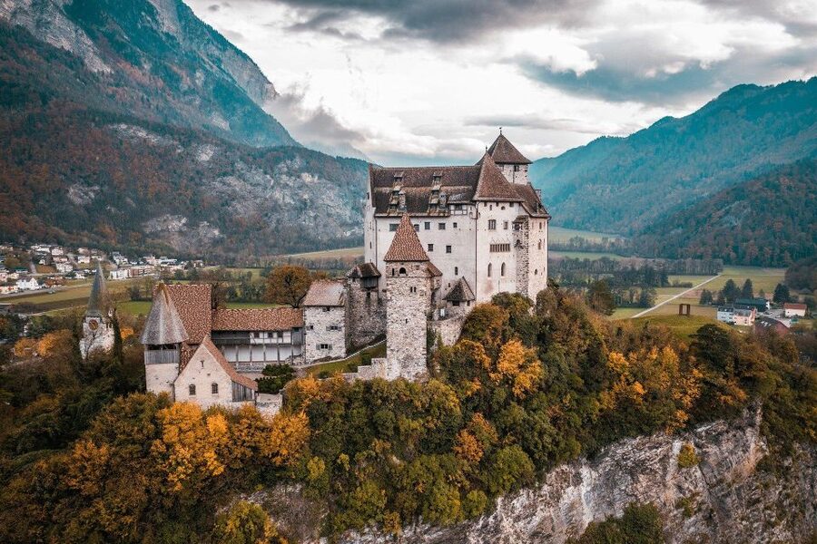 Vaduz Private Guided Walking Tour - Price and value for a private group up to 15