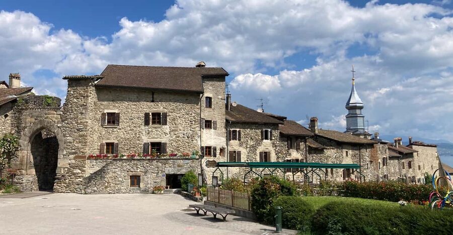 Yvoire medieval village : Walking Guided Tour - Key things that make this Yvoire walking tour work