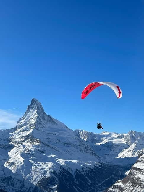 Zermatt: Tandem Paragliding Flight - Best Matterhorn Views - The Matterhorn photo stop, where nerves get managed