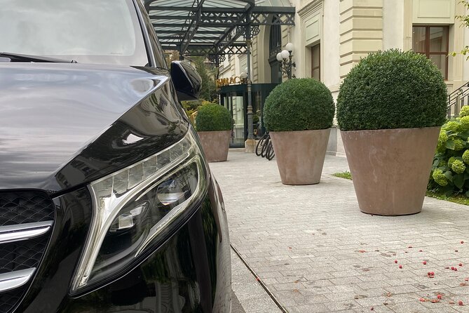 ZRH Zurich Airport to Zurich City Private Transfer–Winter Special - Value and Pricing: What $158.61 Per Group Actually Buys You