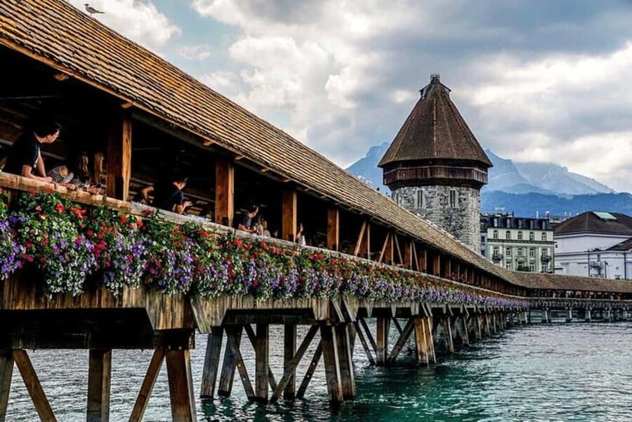 Zurich: 2 Hour VIP City Tour By Private Car - Key Things I’d Watch For Before You Go