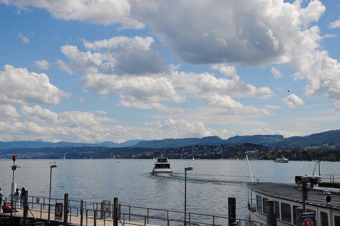Zurich 360° City Walk Tour Including Hidden Spots - St. Peter’s Church and the biggest clock dial in Europe