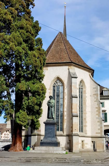 Zurich a journey through time, history and the Reformation - Lindenhof: the viewpoint that makes the city make sense