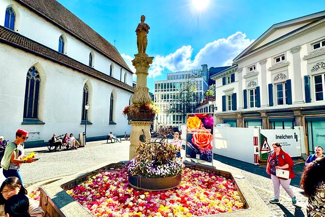 Zurich Adventure : Walking tour, Lake Cruise and Cable Car - Transport Variety Without Confusion