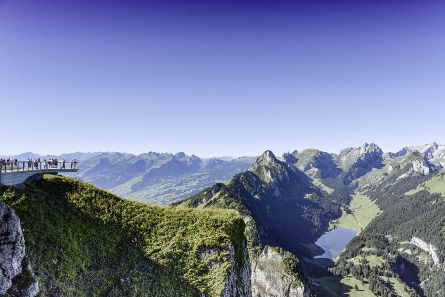 Zurich: Appenzell Day Trip with Farm Visit & Cheese Tasting - A smooth day from Zurich to Appenzell’s old traditions